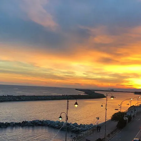 Apartament La Casa Di Dory Genua